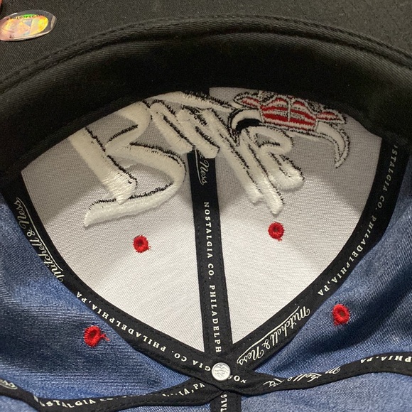 Mitchell and Ness Bulls Hat - Picture 8 of 8